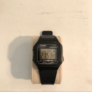 Men’s Classic Casio Illuminator